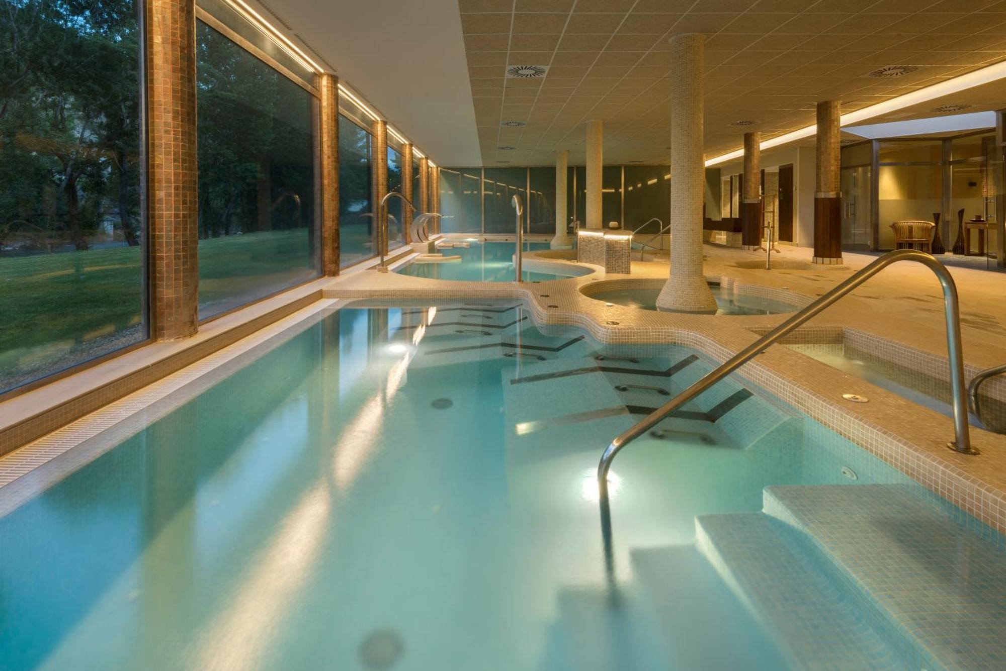Hotel & Spa Monasterio De Boltaña Εξωτερικό φωτογραφία The spa at the Hotel