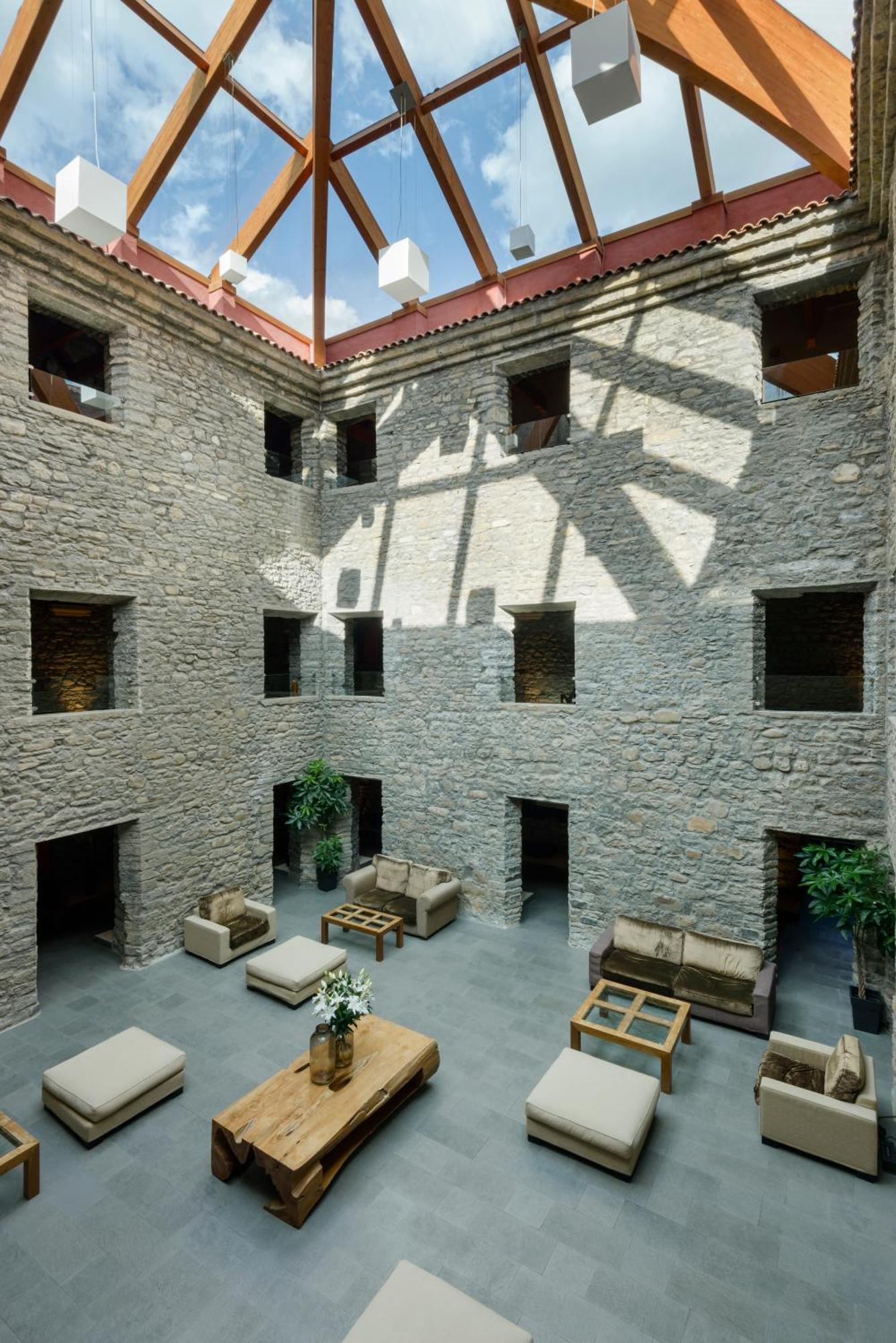 Hotel & Spa Monasterio De Boltaña Εξωτερικό φωτογραφία Interior of the museum